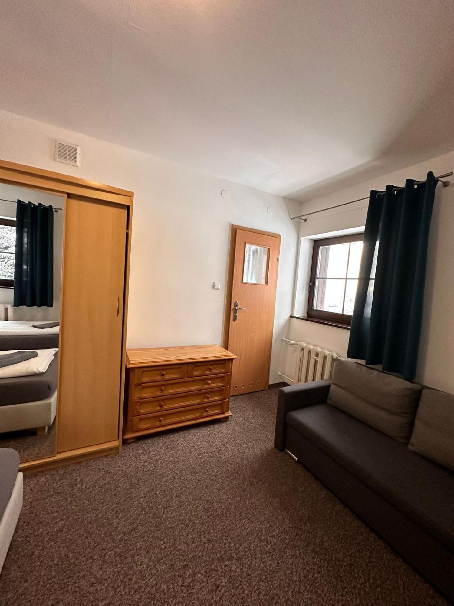 Straszny Dwor Otel Duszniki Zdrój Oda fotoğraf